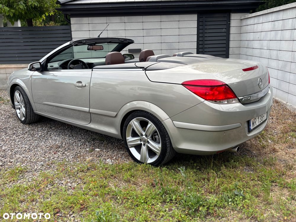 Opel Astra 1.8 Cosmo - 3