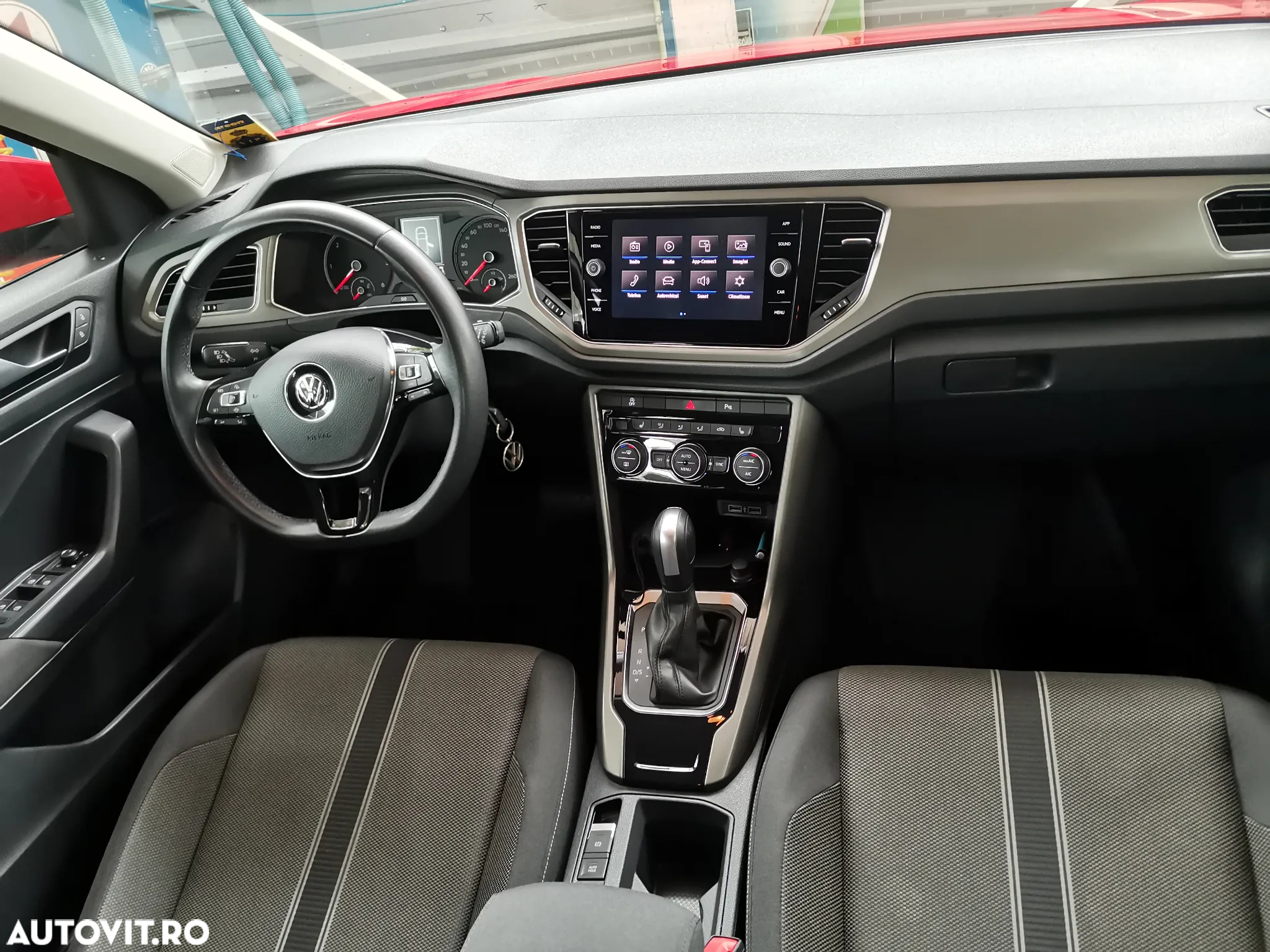 Volkswagen T-ROC 2.0 TDI DSG Design - 6