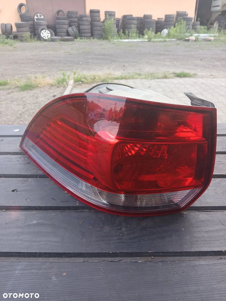 VW GOLF 5,6 KOMBI.LAMPA TYŁ LEWY1K9945095E - 1