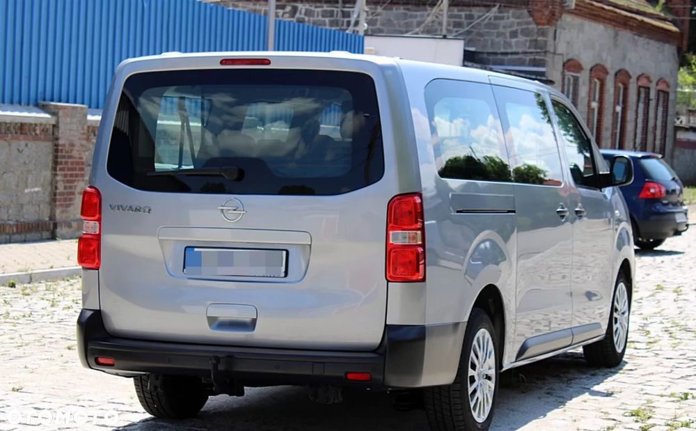 Opel Vivaro - 11