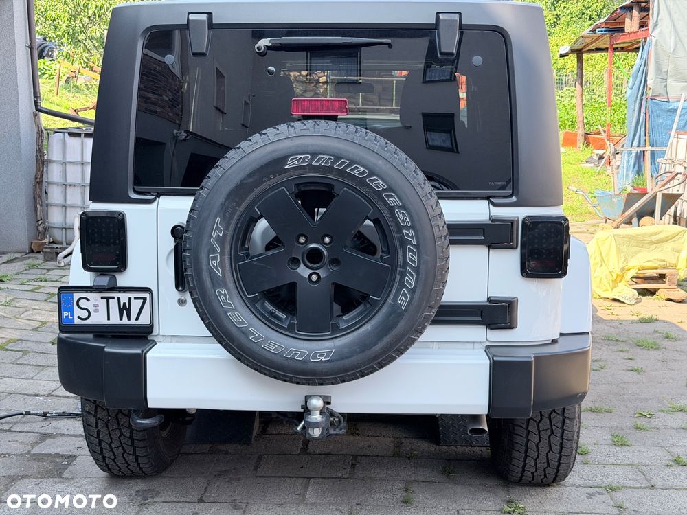 Jeep Wrangler 3.6 Unlim Sahara - 31