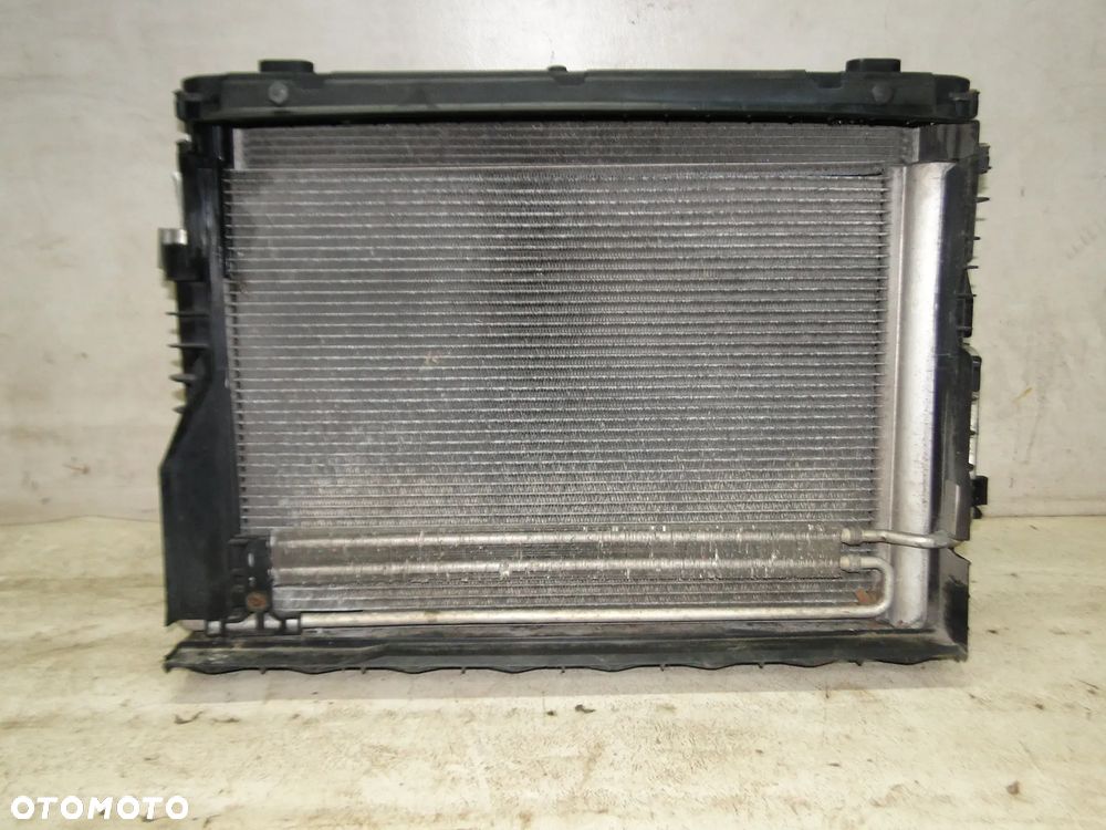 BMW 5 E60 E61 CHŁODNICA WODY KLIMATYZACJI OLEJU WENTYLATOR 2.0B EUROPA - 1