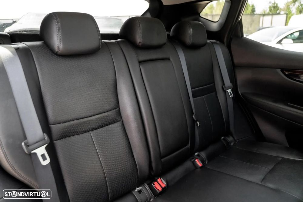 Nissan Qashqai 1.5 dCi Tekna Bose - 25