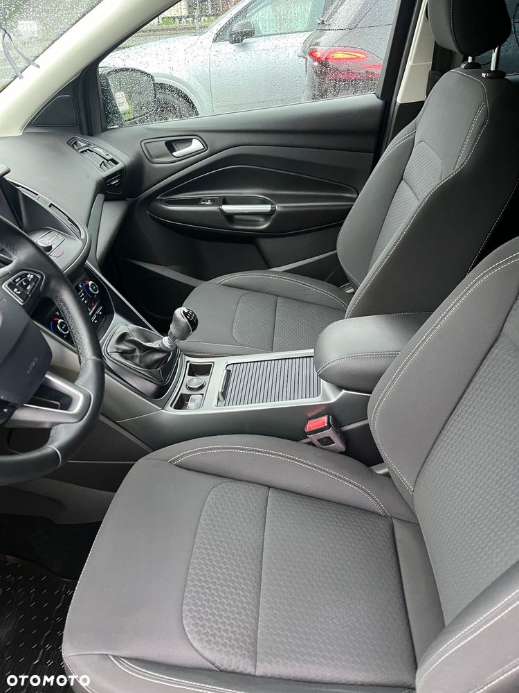 Ford Kuga 1.5 EcoBoost FWD Trend ASS MMT6 - 12