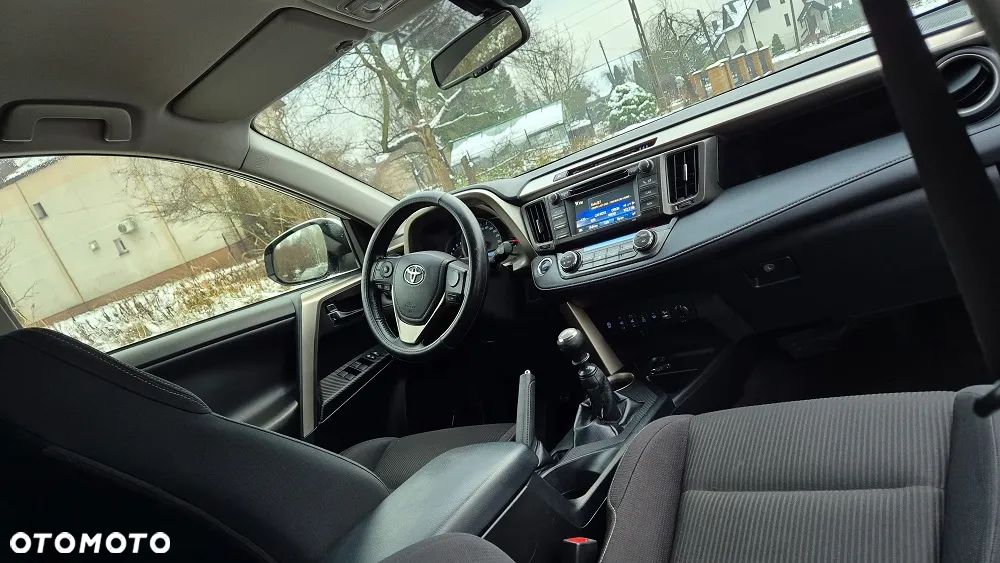 Toyota RAV4 2.0 D-4D Premium - 4