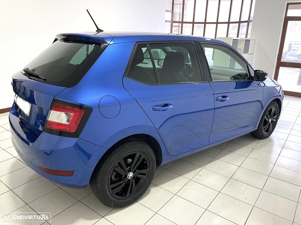 Skoda Fabia 1.0 TSI Essence - 17
