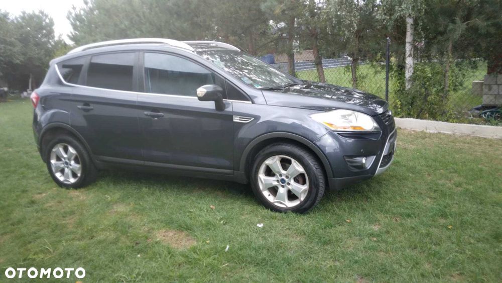 Ford Kuga - 2