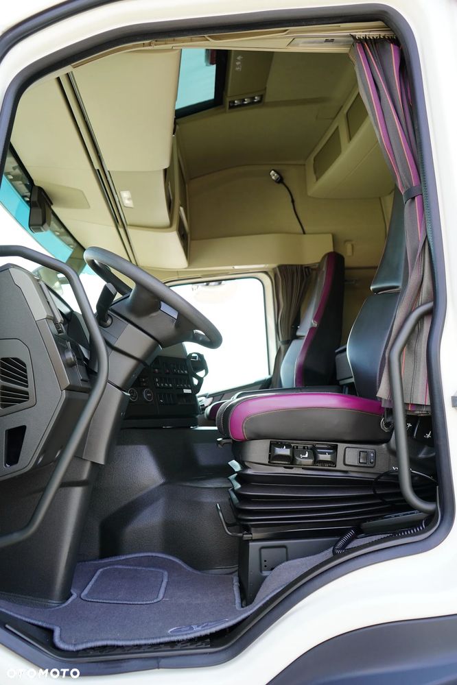 Volvo FM / 460 / E 6 / ACC / PEŁNY ADR / LEKKI / 6640 KG / HYDRAULIKA / PTO - 7