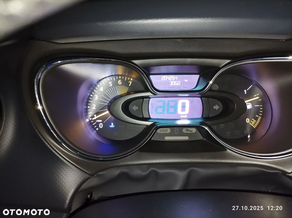 Renault Captur (ENERGY) TCe 90 LIFE - 17