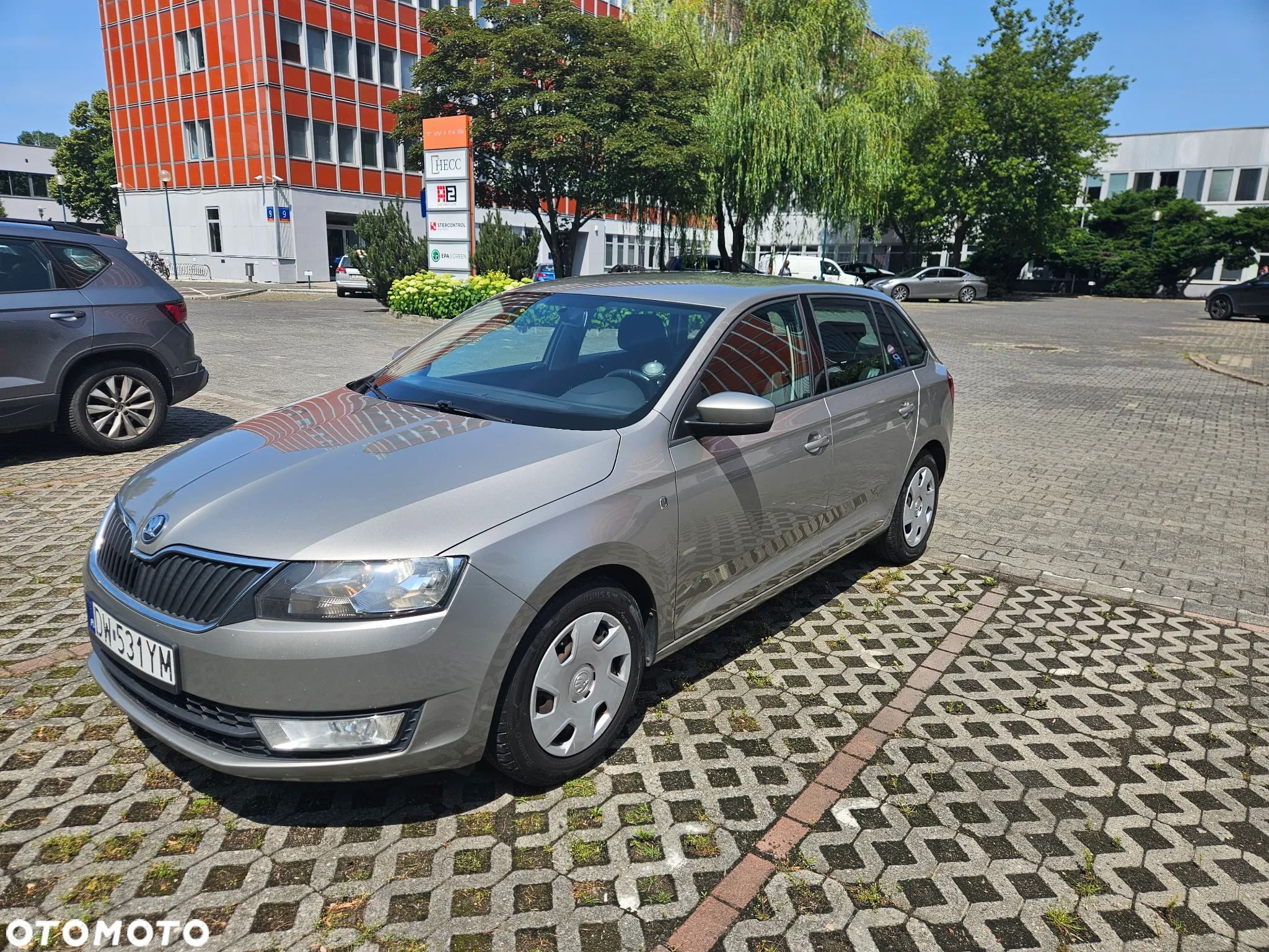 Skoda RAPID Spb 1.2 TSI Active - 1
