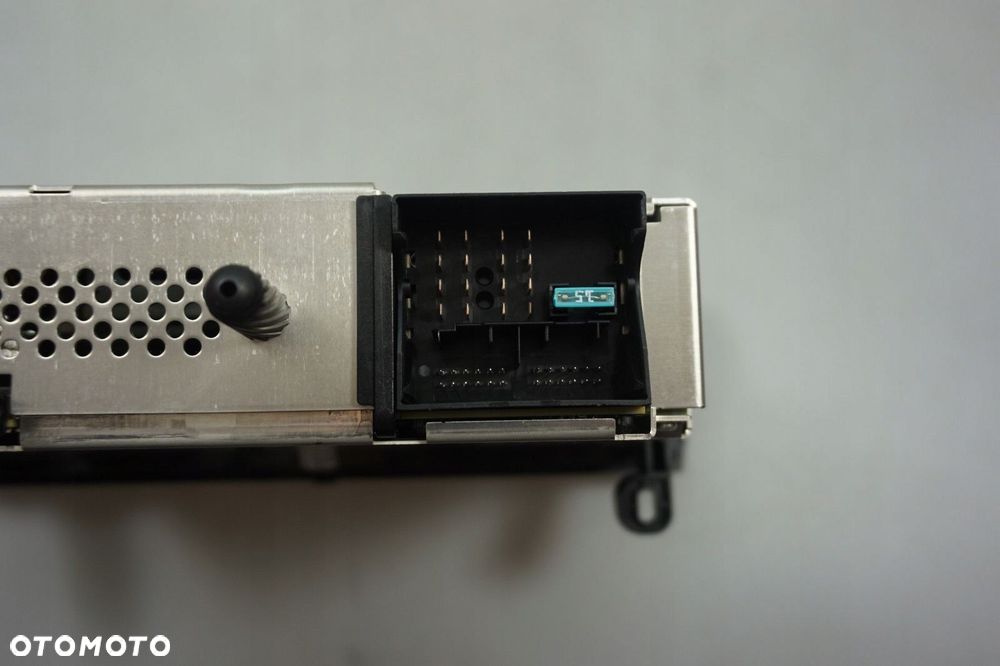 BMW E81 E87 E90 E91 LCI CD Radio Samochodowe Business 9229241 - 9