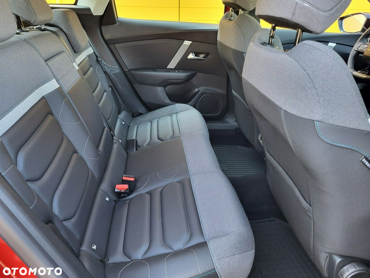 Citroën C4 1.2 PureTech Business Edition S&S EAT8 - 17