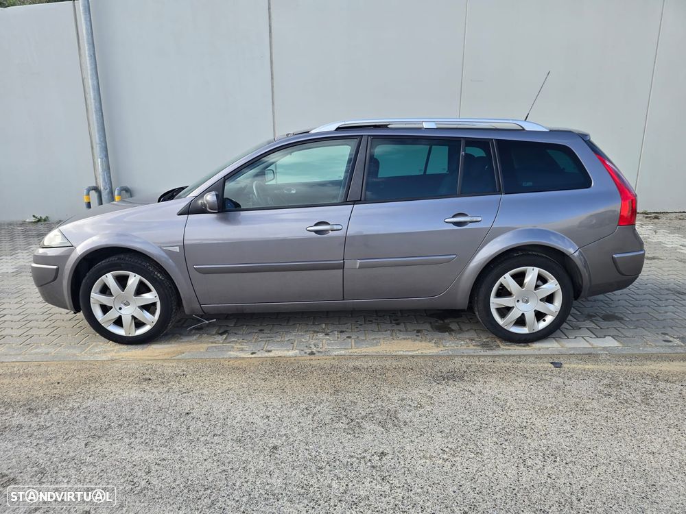 Renault Mégane Break 1.5 dCi Dynamique - 4