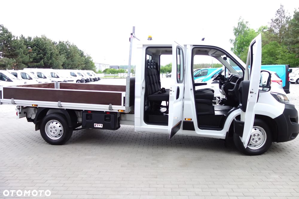 Fiat Ducato Doka Maxi 2.3 Multi-Jet 160 KM 7 Osobowy Klima Webasto - 23