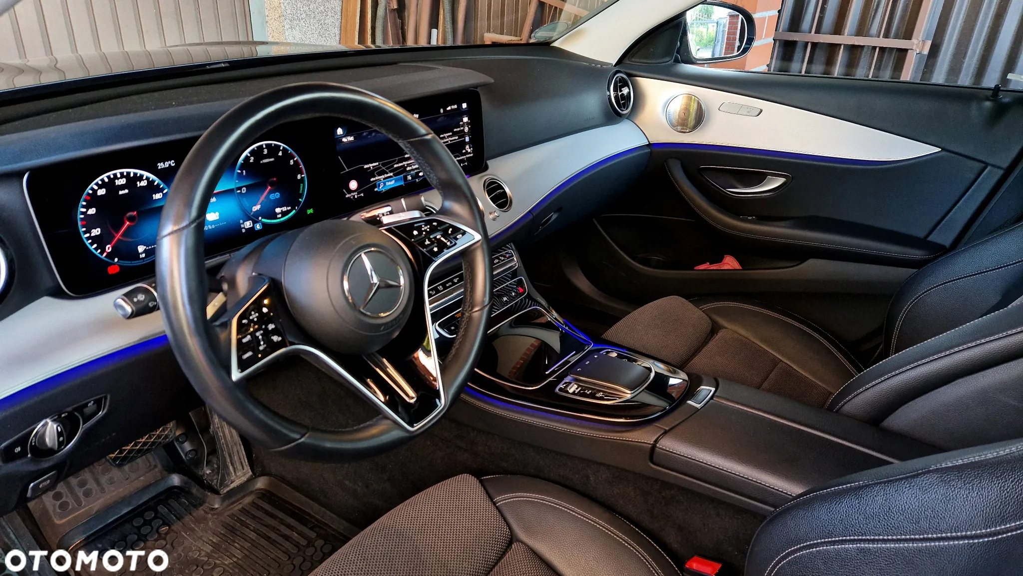 Mercedes-Benz Klasa E 300 Exclusive - 16