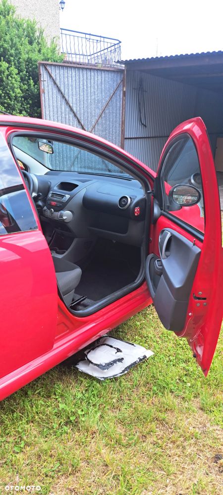 Toyota Aygo 1.0 VVT-i Sol - 5