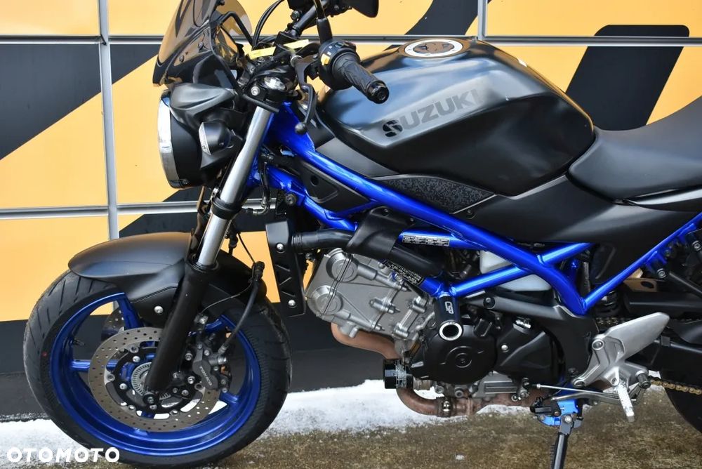 Suzuki SV - 10