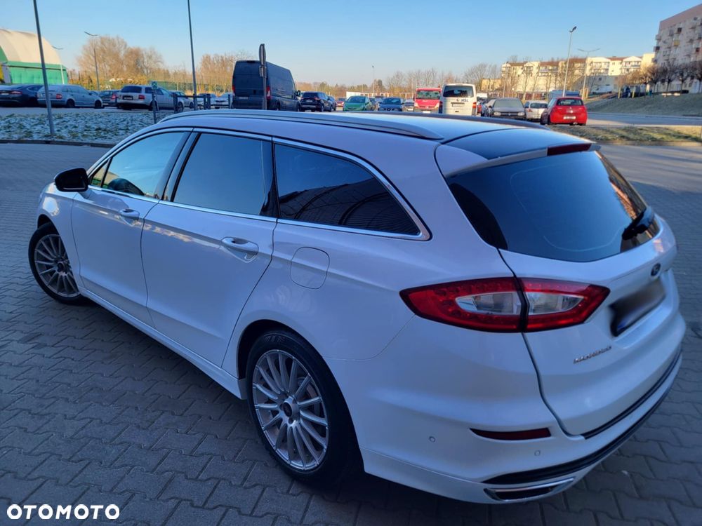 Ford Mondeo SW 2.0 TDCi S&S PowerShift-Aut Titanium - 22