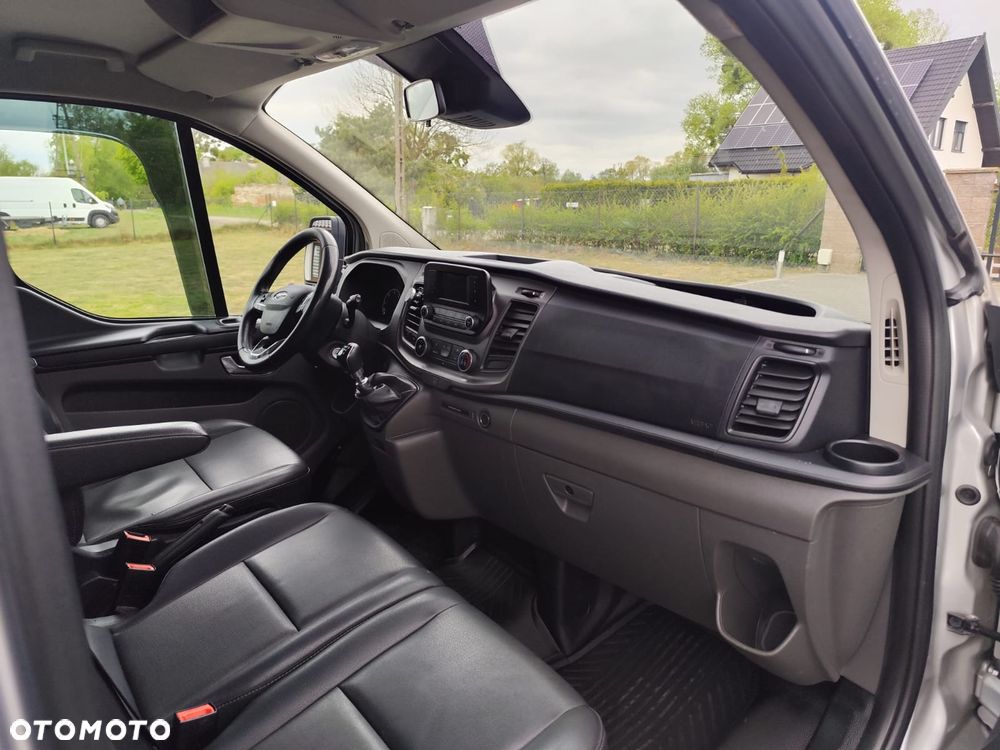 Ford Transit Custom 290 L1H1 Limited - 19
