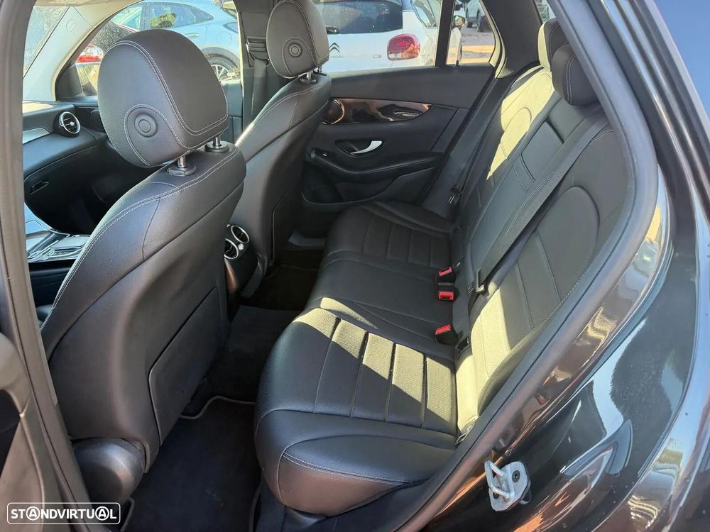 Mercedes-Benz GLC 300 de Coupe 4Matic 9G-TRONIC Exclusive - 10