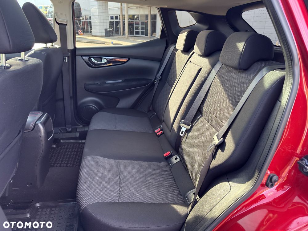 Nissan Qashqai 1.6 DIG-T N-Connecta - 5