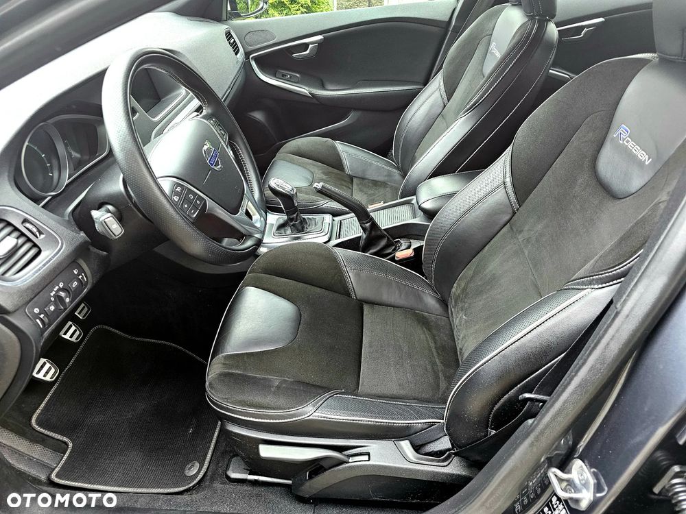 Volvo V40 D2 R-Design Kinetic - 17