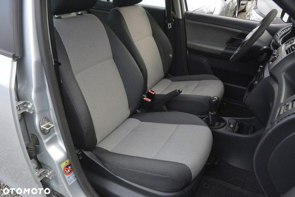 Skoda Fabia 1.6 TDI DPF Active - 19