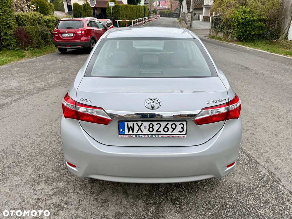 Toyota Corolla 1.6 Premium - 6