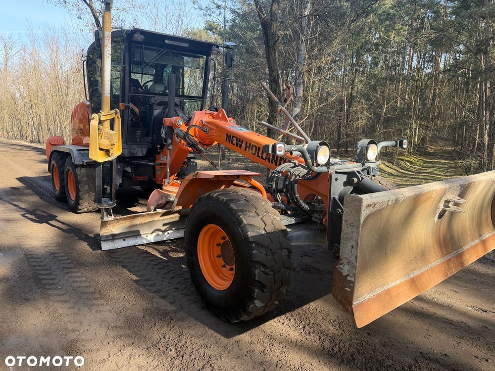 New Holland F 106.7 A - 1