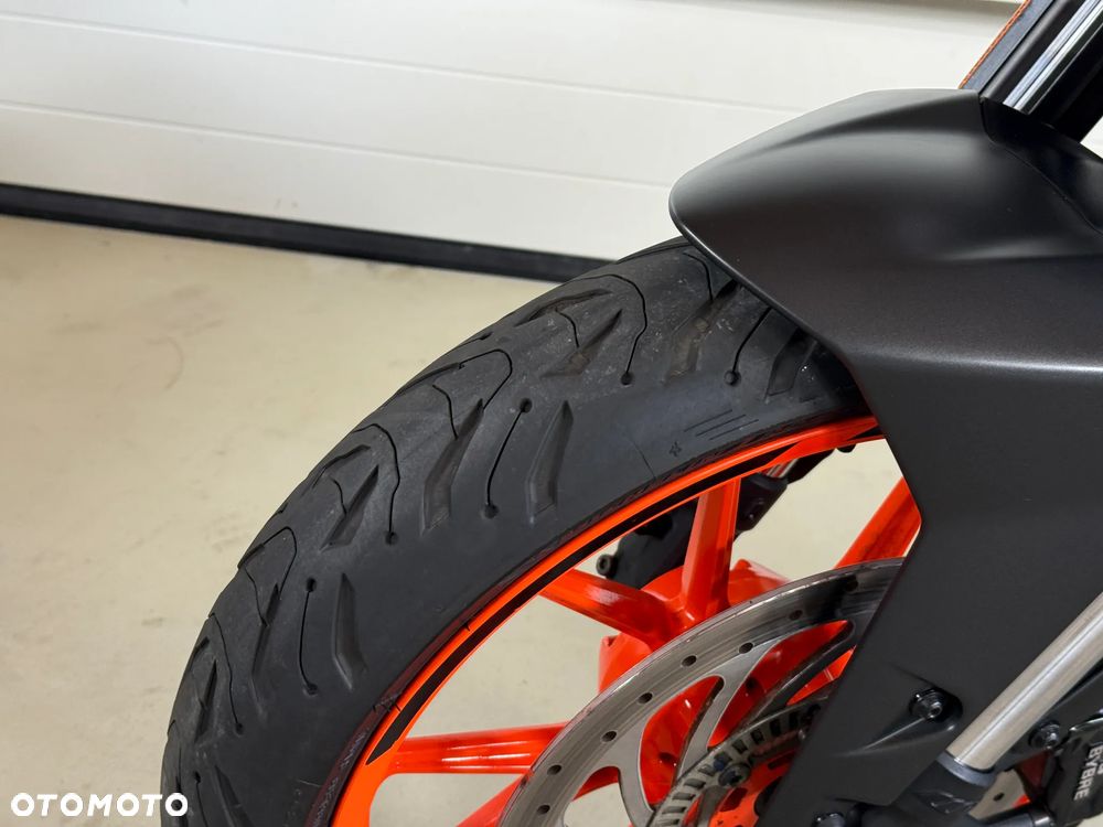 KTM Duke 125 - 10