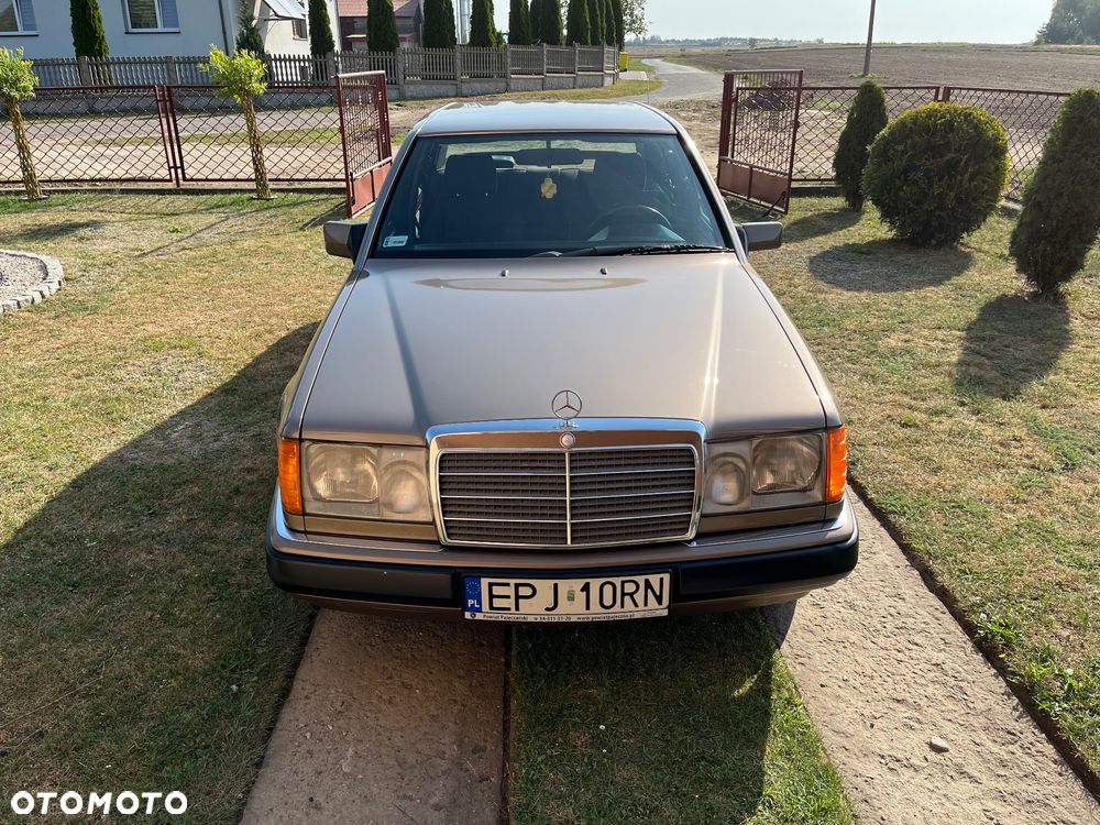 Mercedes-Benz W124 (1984-1993) - 2