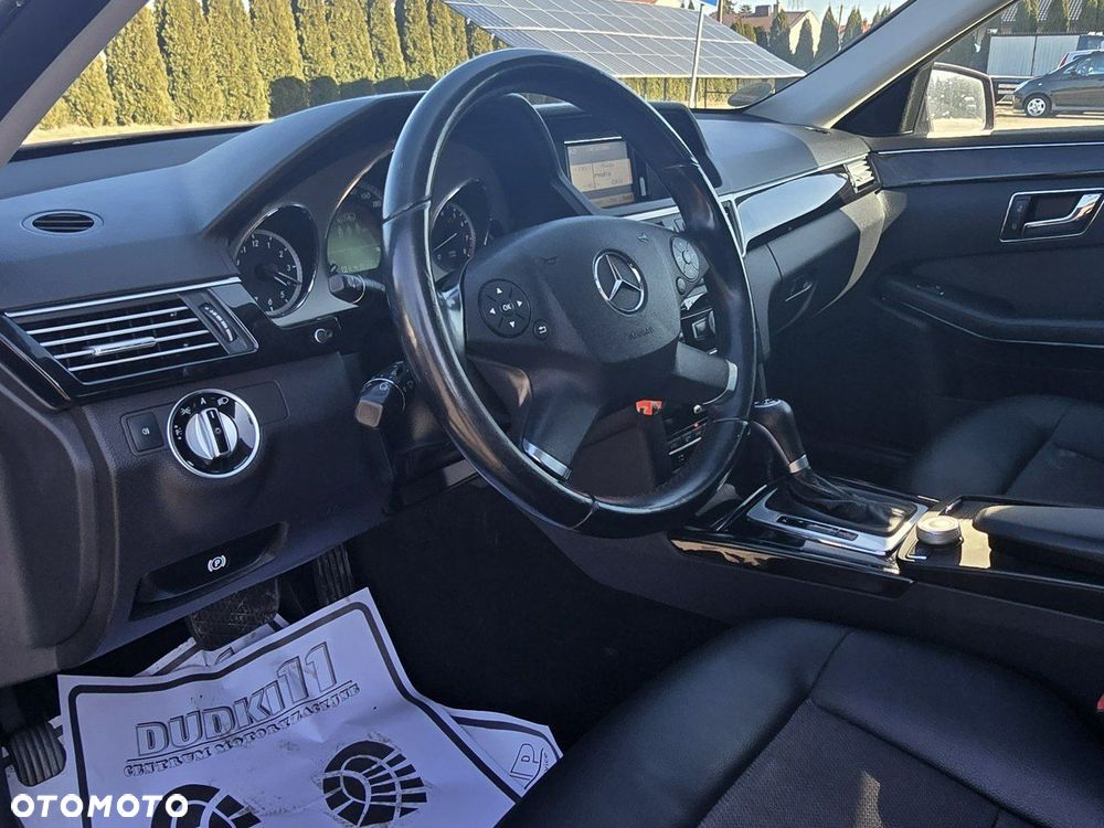 Mercedes-Benz Klasa E - 14