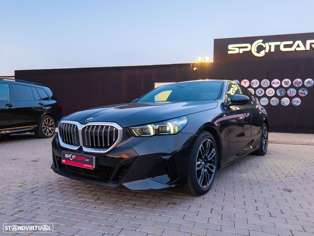 BMW 520 d Pack Desportivo M - 3