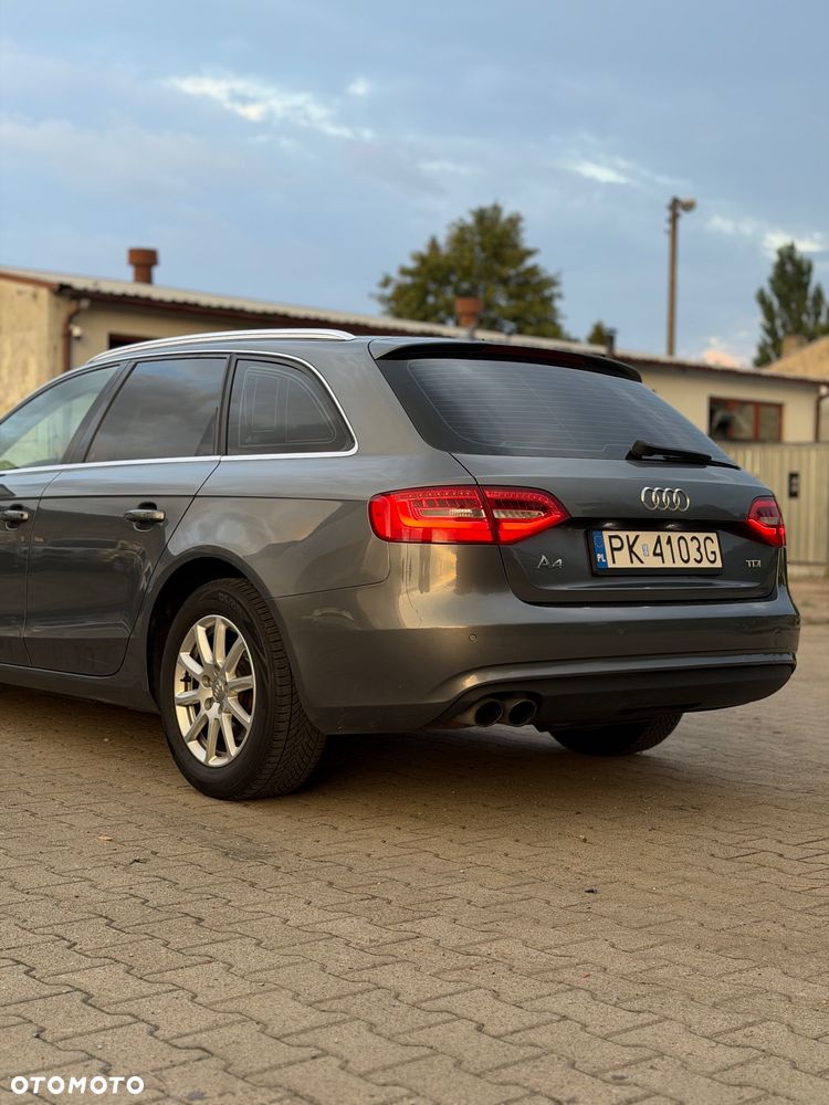 Audi A4 Avant - 6