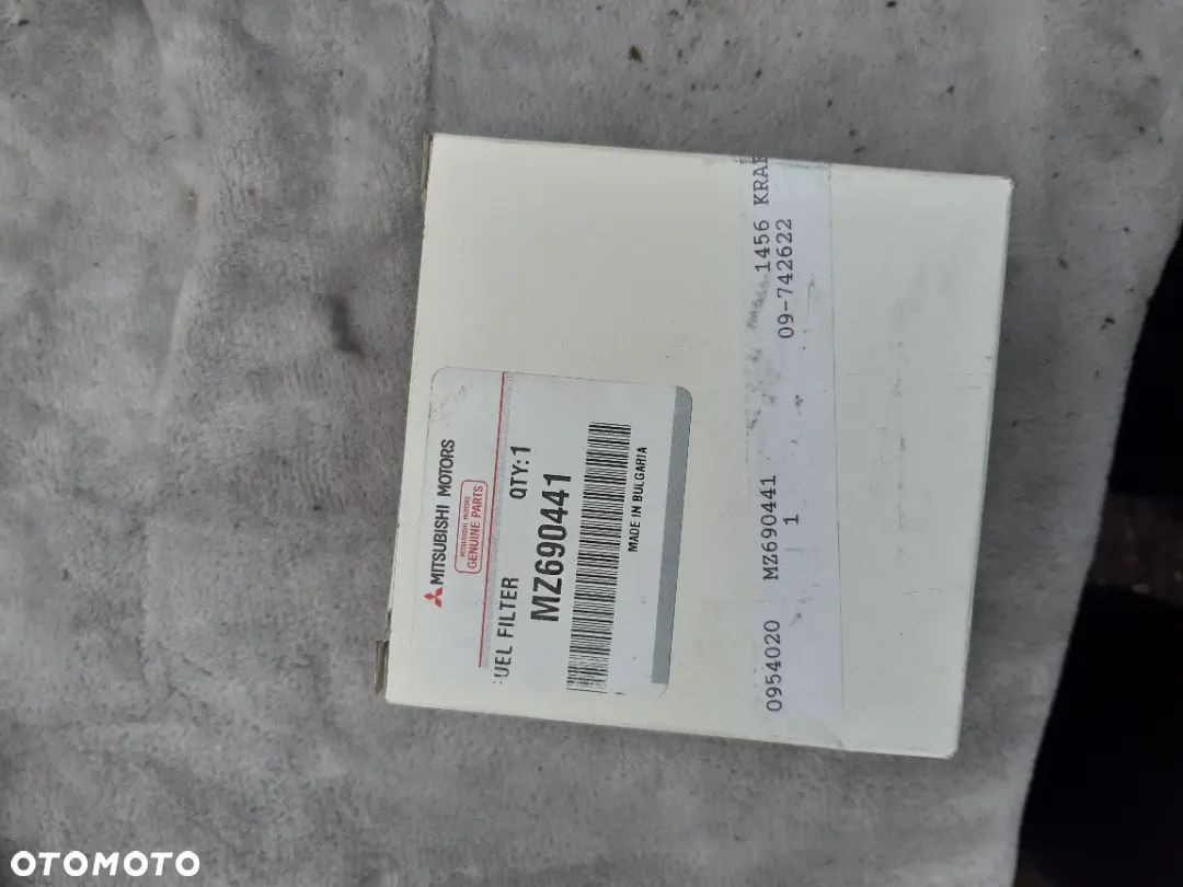 Filtr Paliwa Mitsubishi L200 2.5DI-D 05 MZ690441 - 1