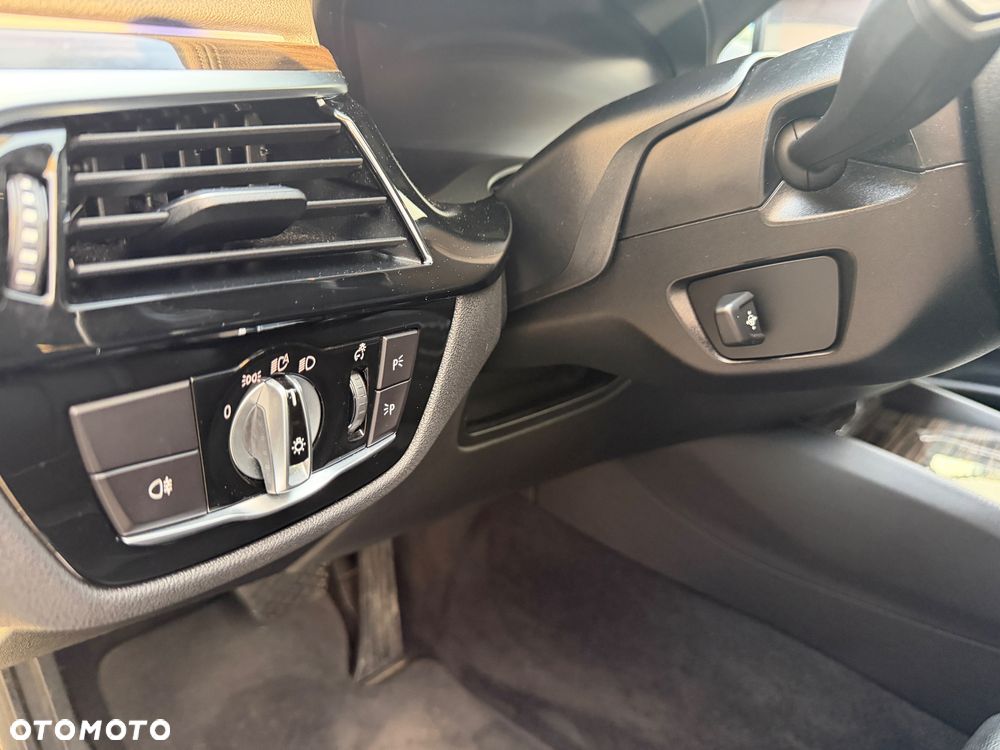 BMW Seria 5 - 15
