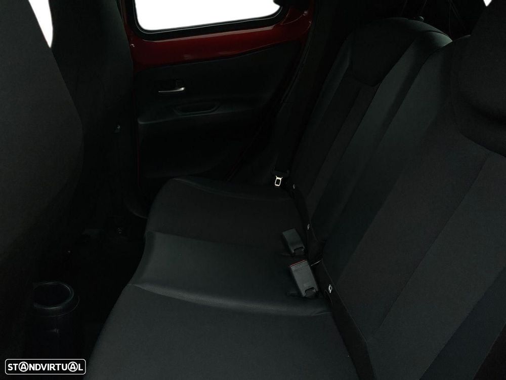 Toyota Aygo X 1.0 Envy - 12