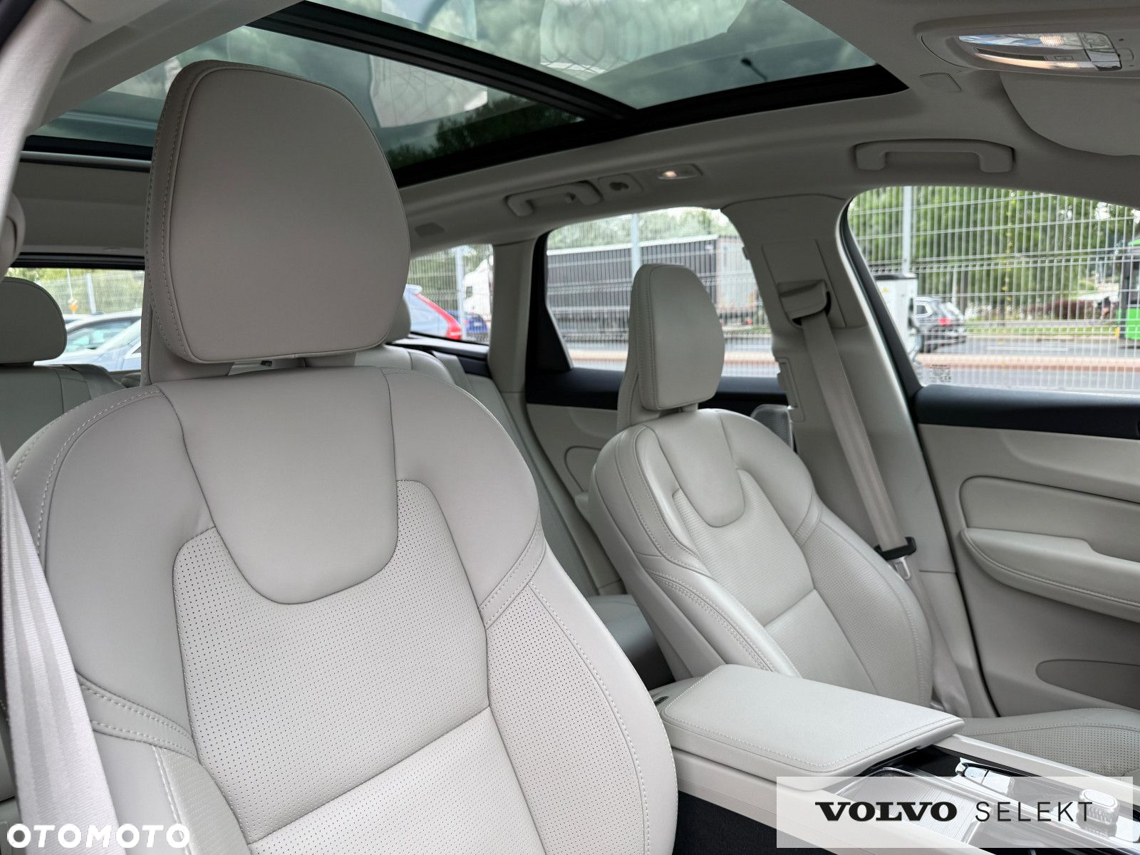 Volvo XC 60 - 30