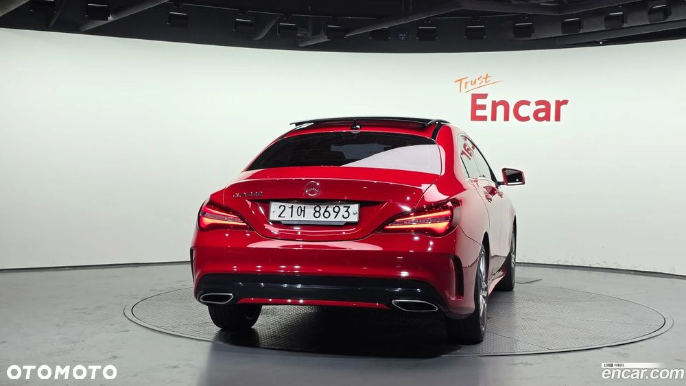 Mercedes-Benz CLA - 5