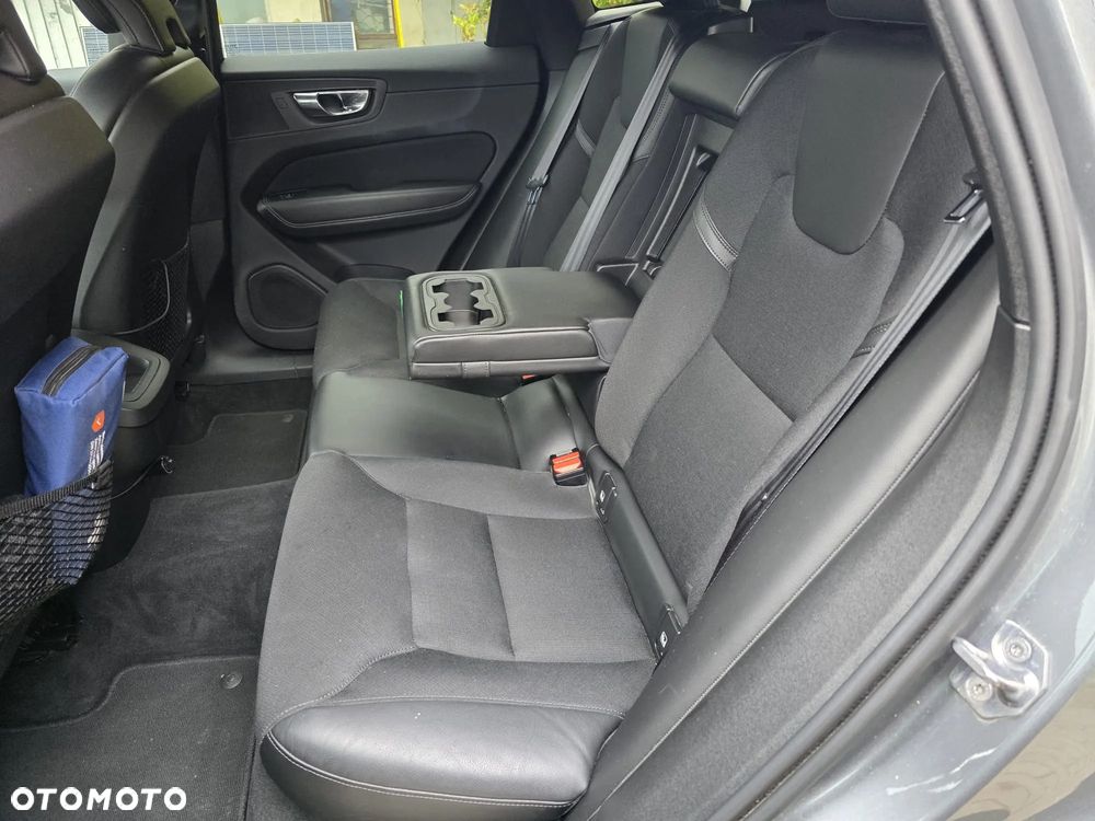 Volvo XC 60 - 2