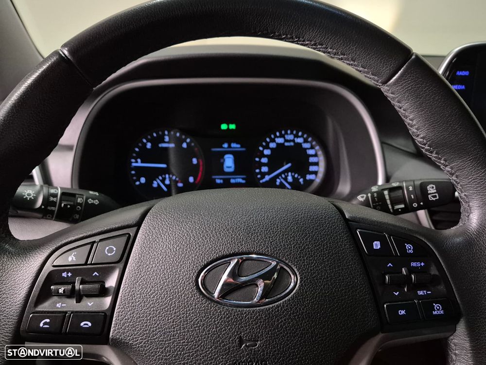 Hyundai Tucson 1.6 CRDi Executive - 25