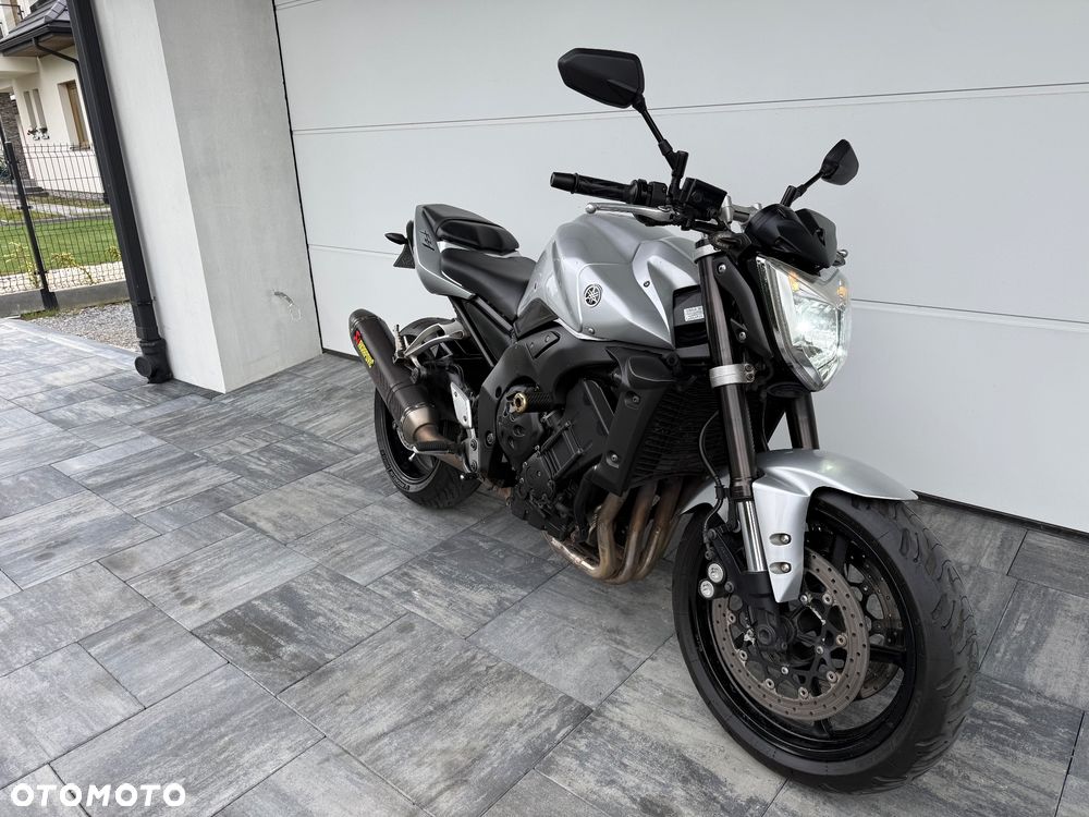 Yamaha FZ - 14