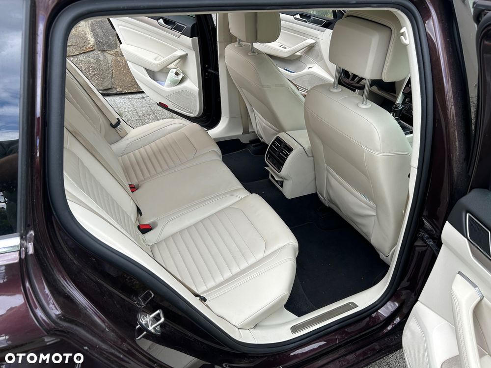 Volkswagen Passat 1.8 TSI BMT Comfortline - 11