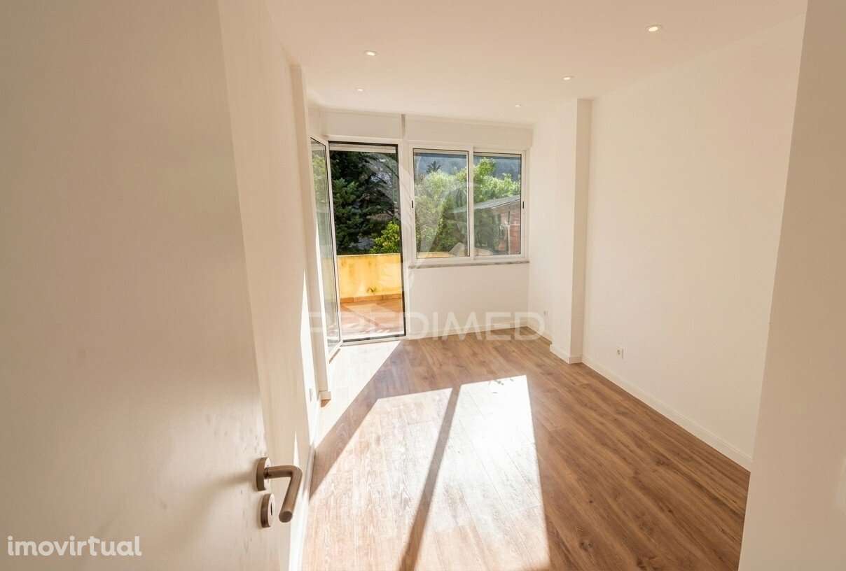 Apartamento T2 em Mercês - Grande imagem: 4/7