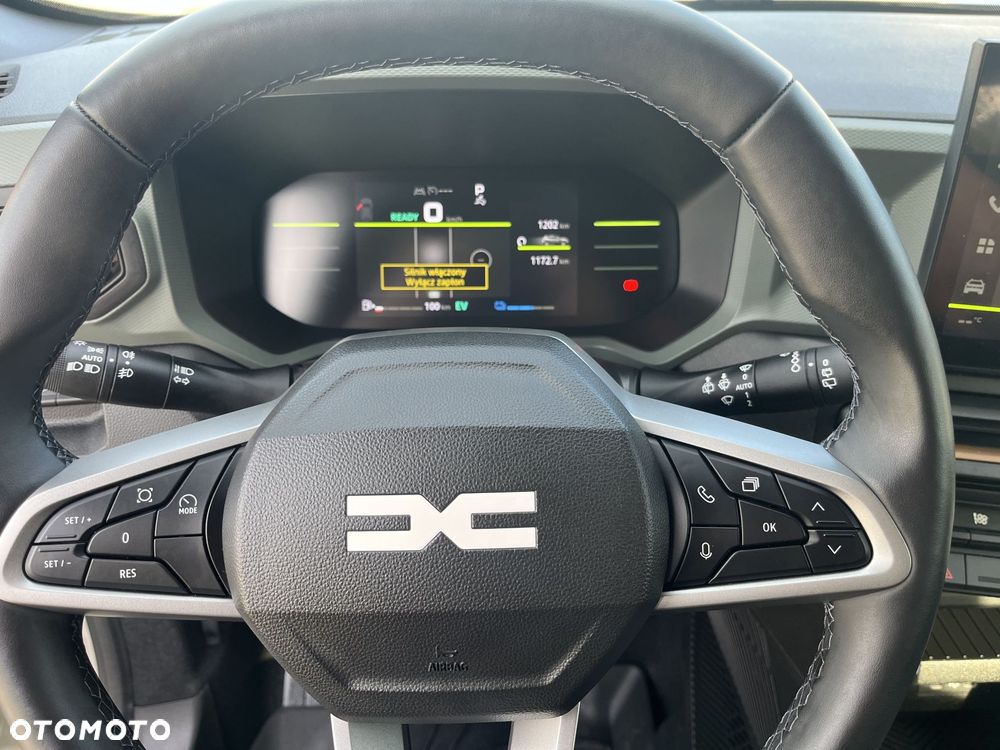 Dacia Duster 1.6 Full Hybrid 140 Extreme MMT - 14