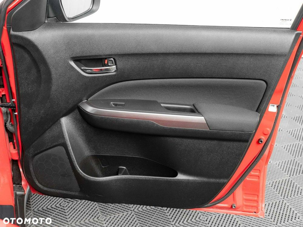 Suzuki Vitara - 32