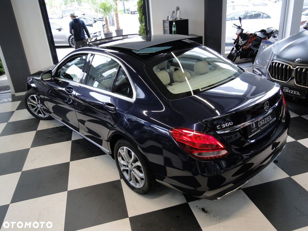 Mercedes-Benz Klasa C - 9