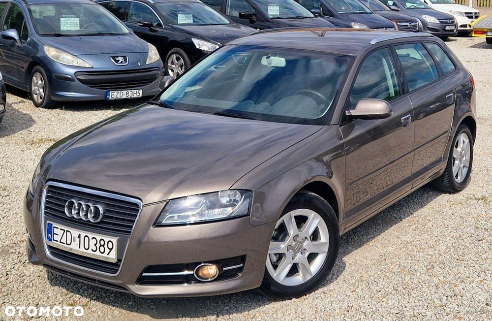 Audi A3 Sportback 1.6 TDI S tronic Attraction - 1