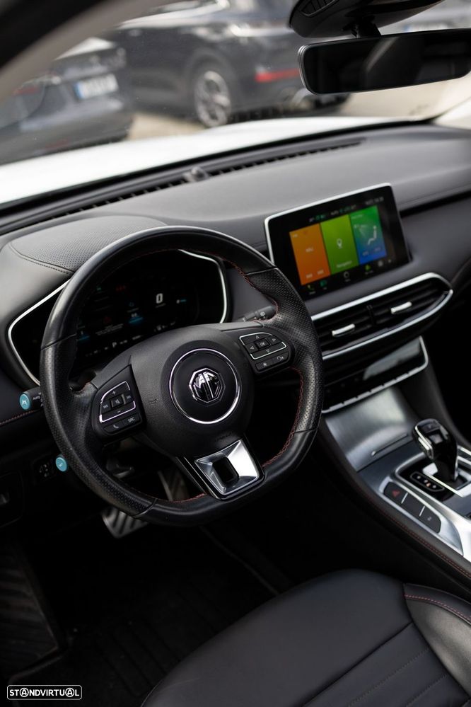 MG EHS 1.5 T-GDI Plug-in Hybrid Luxury - 10