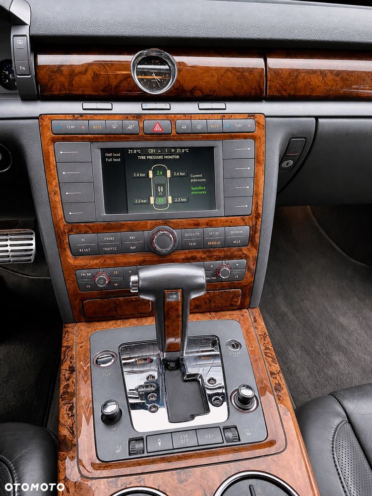 Volkswagen Phaeton 3.0 V6 TDI DPF 4MOTION Automatik (5 Sitzer) - 16